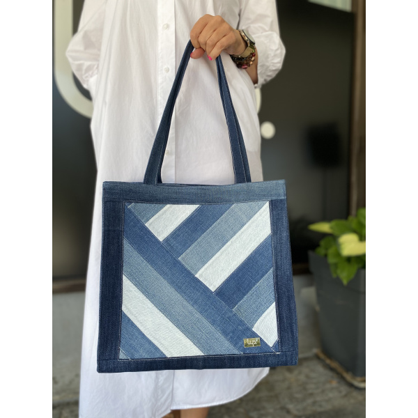 torba Kelly